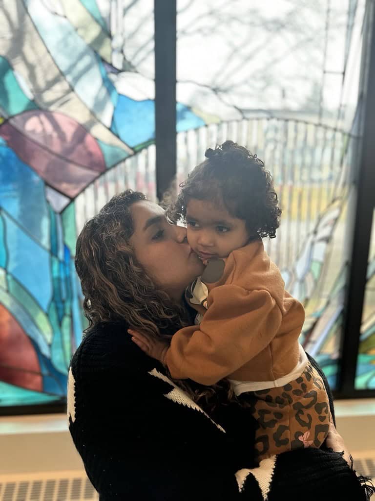 Evany and her daughters are Venezuelan immigrants in America.