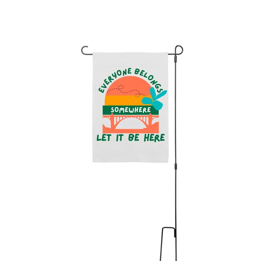 spblog-everyone-belongs-yard