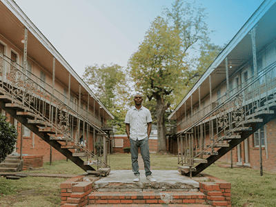 Landlord_Small-Contact_ALT-IV